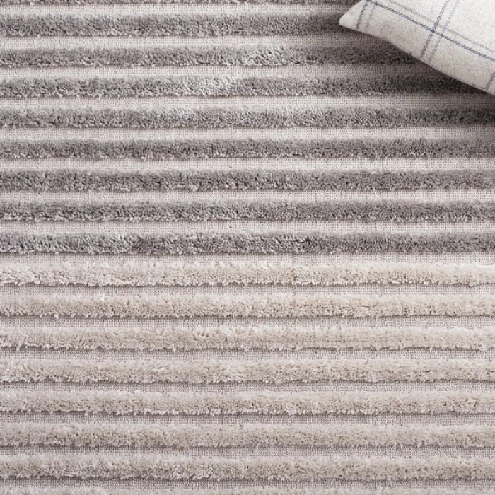 Safavieh Urban Grey / Light Grey URB216 5 ft. 3 in. X 7 ft. 6 in. Rectangle Rug