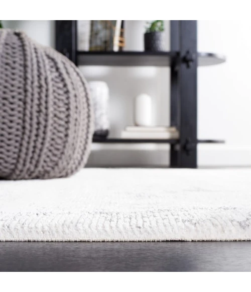 Safavieh Whisper Ivory / Grey WHS546 6 ft. 7 in. X 6 ft. 7 in. Square Rug