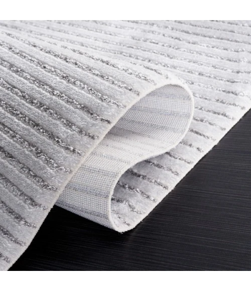 Safavieh Whisper Grey / Dark Grey WHS550 2 ft. 2 in. X 8 ft. Runner Rug