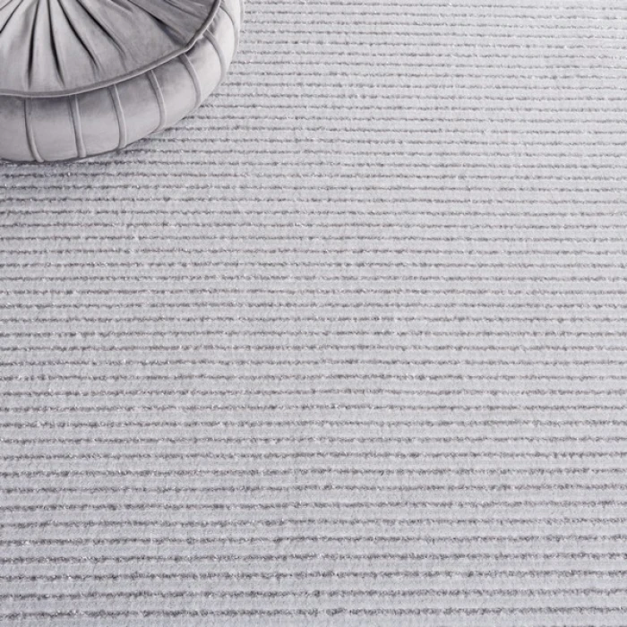 Safavieh Whisper Grey / Dark Grey WHS550 5 ft. 3 in. X 7 ft. 6 in. Rectangle Rug