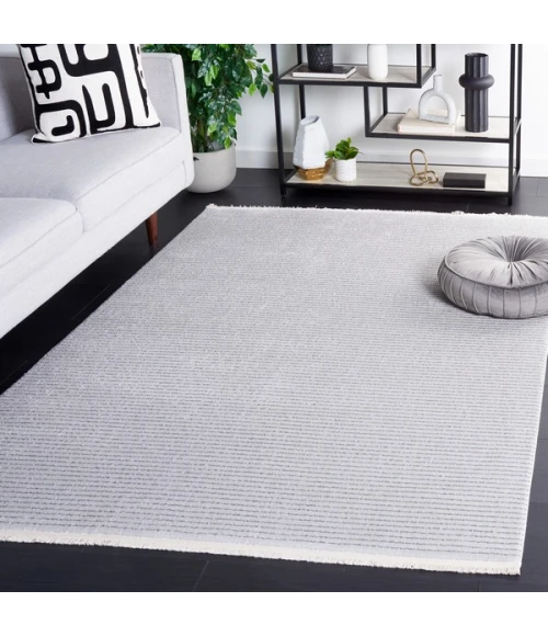 Safavieh Whisper Grey / Dark Grey WHS550 5 ft. 3 in. X 7 ft. 6 in. Rectangle Rug