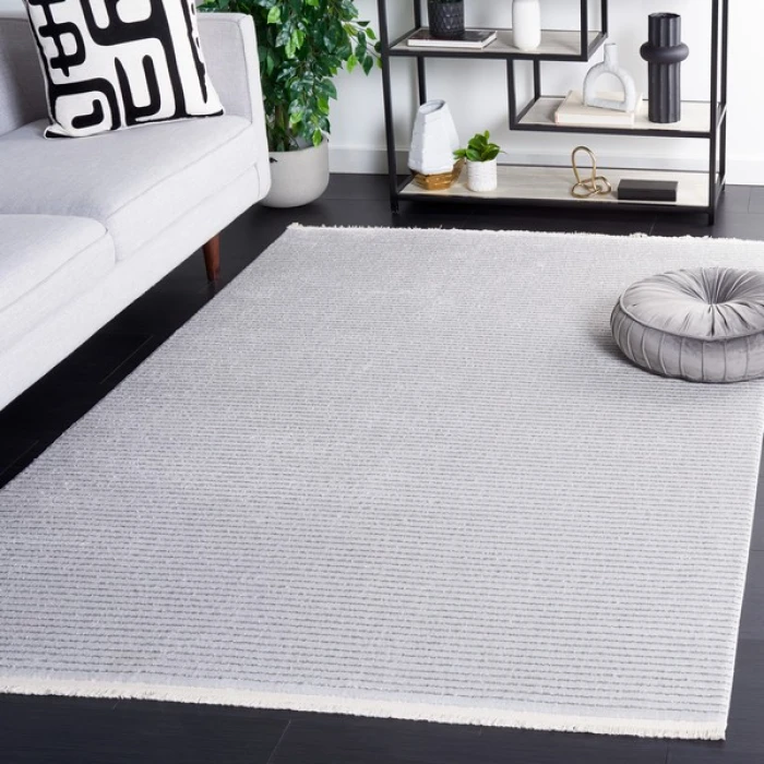 Safavieh Whisper Grey / Dark Grey WHS550 5 ft. 3 in. X 7 ft. 6 in. Rectangle Rug