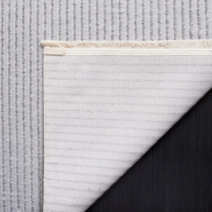 Safavieh Whisper Grey / Dark Grey WHS550 5 ft. 3 in. X 7 ft. 6 in. Rectangle Rug
