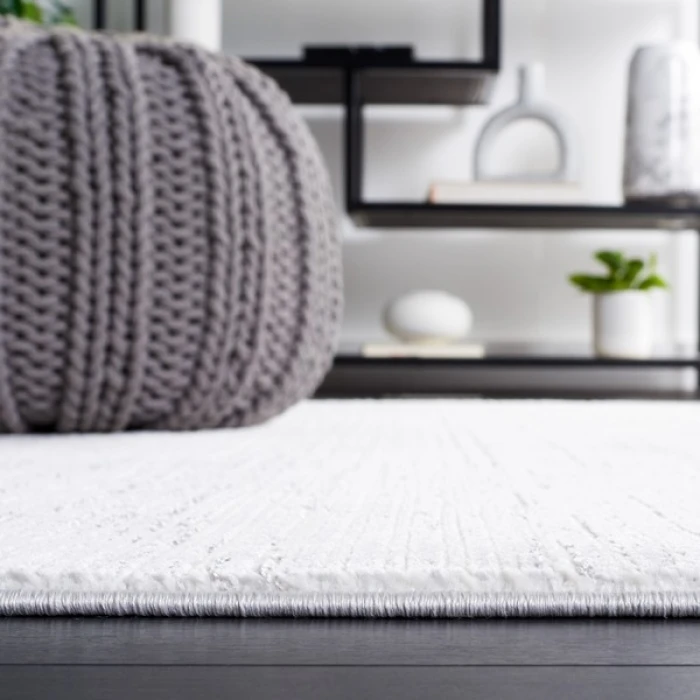 Safavieh Whisper Grey / Ivory WHS558 6 ft. 7 in. X 6 ft. 7 in. Square Rug