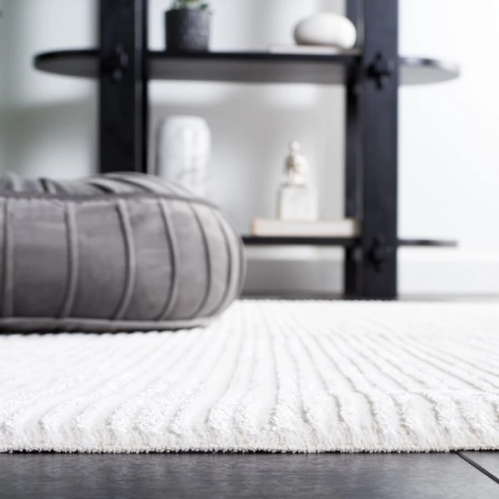 Safavieh Whisper Ivory / Ivory WHS565 6 ft. 7 in. X 6 ft. 7 in. Round Rug