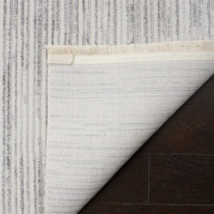 Safavieh Whisper Light Grey / Ivory WHS565 5 ft. 3 in. X 7 ft. 6 in. Rectangle Rug