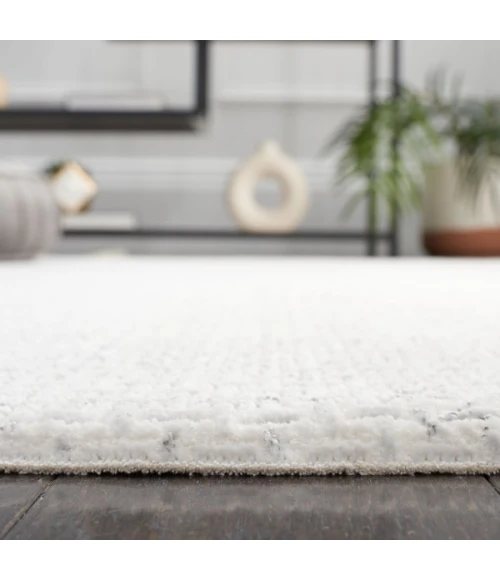 Safavieh Whisper Light Grey / Ivory WHS568 5 ft. 3 in. X 7 ft. 6 in. Rectangle Rug