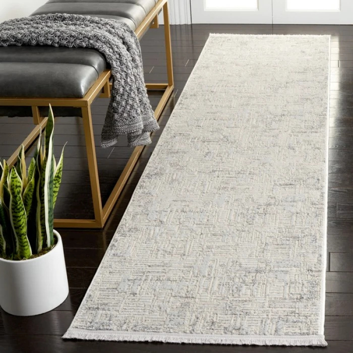 Safavieh Whisper Light Grey / Beige WHS582 2 ft. 2 in. X 8 ft. Runner Rug
