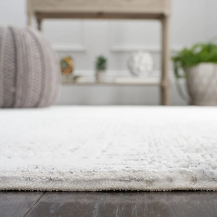 Safavieh Whisper Light Grey / Beige WHS582 6 ft. 7 in. X 6 ft. 7 in. Square Rug