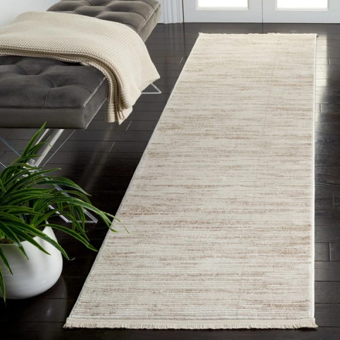 Safavieh Whisper Ivory / Beige WHS584 2 ft. 2 in. X 8 ft. Runner Rug