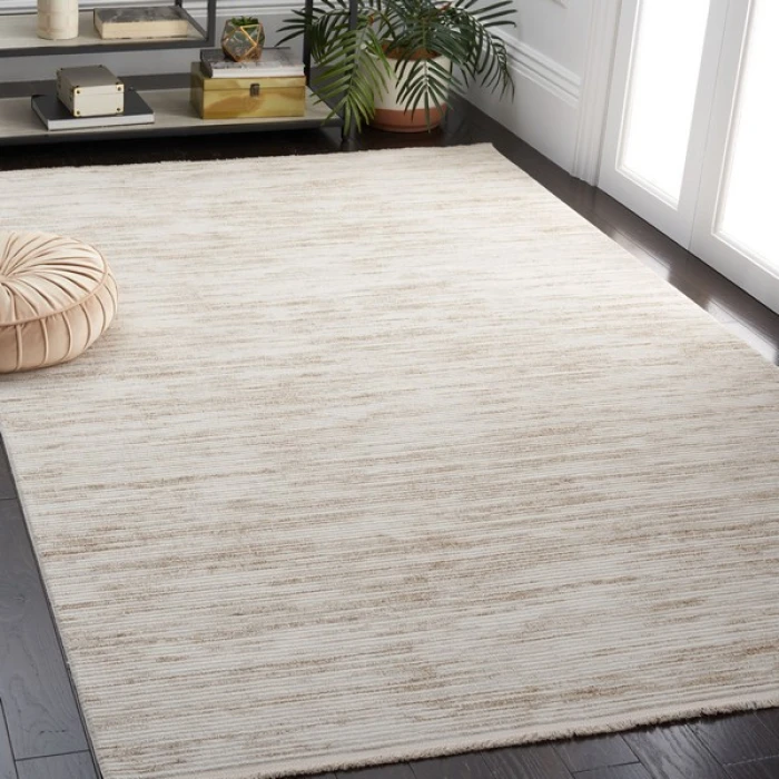 Safavieh Whisper Ivory / Beige WHS584 4 ft. X 6 ft. Rectangle Rug