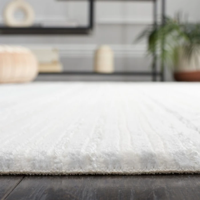 Safavieh Whisper Light Grey / Ivory WHS588 8 ft. X 10 ft. Rectangle Rug