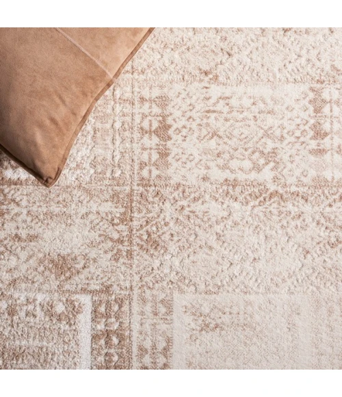 Safavieh Whisper Beige / Light Beige WHS818 4 ft. X 6 ft. Rectangle Rug