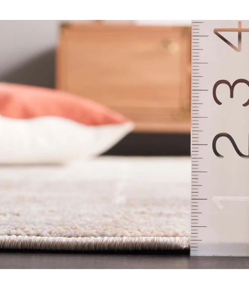 Safavieh Whisper Beige / Light Beige WHS822 6 ft. 7 in. X 6 ft. 7 in. Round Rug