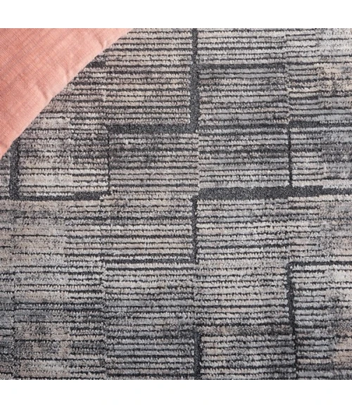 Safavieh Whisper Grey / Light Beige WHS822 5 ft. 3 in. X 7 ft. 6 in. Rectangle Rug