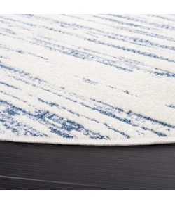 Safavieh Alamo ALM742 Blue / Ivory 6'-7" X 6'-7" Round Area Rug