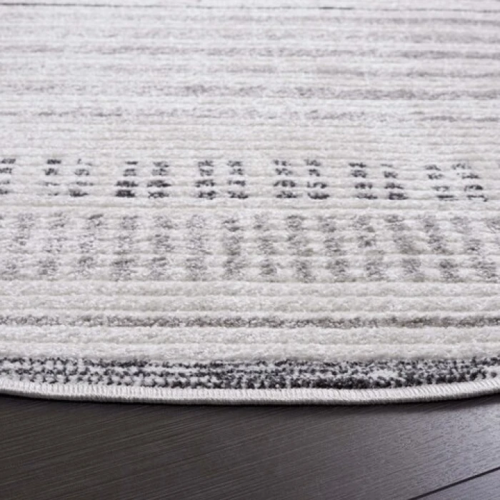 Safavieh Alamo ALM774 Ivory / Grey 6'-7" X 6'-7" Round Area Rug