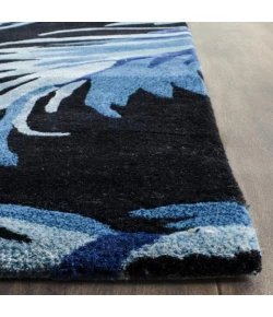 Safavieh Allure ALR121 Black / Blue 4' X 6' Rectangle Area Rug