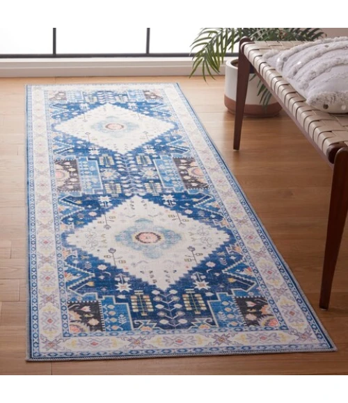 Safavieh Arizona ARZ107 Navy / Ivory 2'-6" X 8' Runner Area Rug