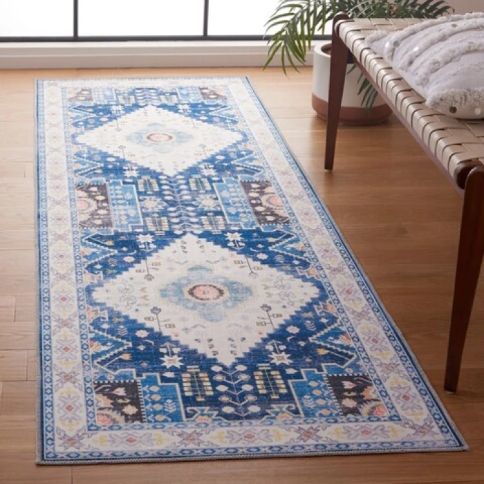 Safavieh Arizona ARZ107 Navy / Ivory 2'-6" X 8' Runner Area Rug