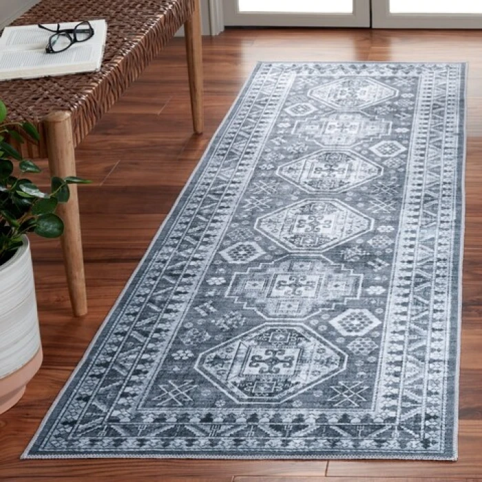 Safavieh Arizona ARZ108 Grey Green / Ivory 2'-6" X 8' Runner Area Rug