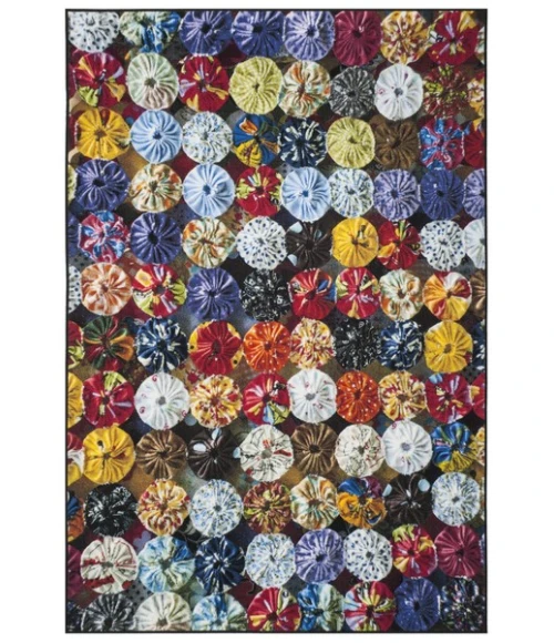 Safavieh Aztec AZT207 Red / Multi 5'-1" X 7'-6" Rectangle Area Rug