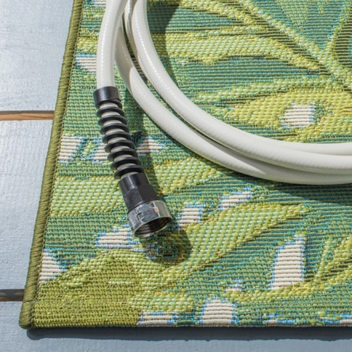 Safavieh Barbados BAR516 Green / Pink 9'-10" x 12'-5" Rectangle Area Rug
