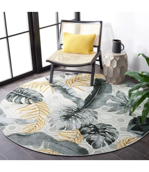 Safavieh Barbados BAR524 Grey / Gold 8' X 8' Round Area Rug