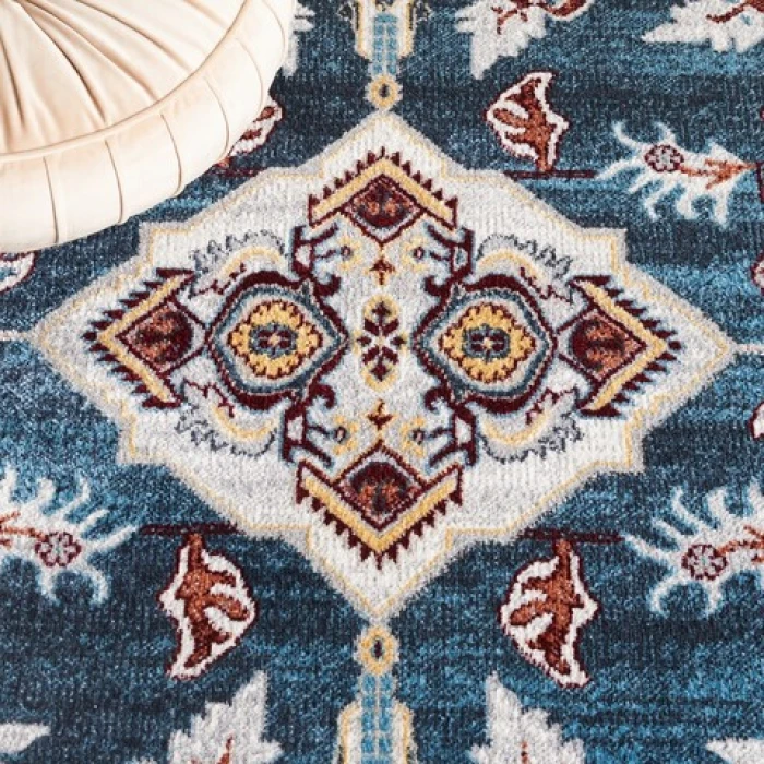 Safavieh Bayside BAY104 Blue / Grey 5'-3" X 7'-6" Rectangle Area Rug