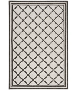 Safavieh Beach House BHS121 Light Grey / Charcoal 4' X 6' Rectangle Area Rug