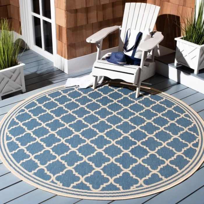 Safavieh Beach House BHS121 Blue / Creme 4' X 4' Round Area Rug