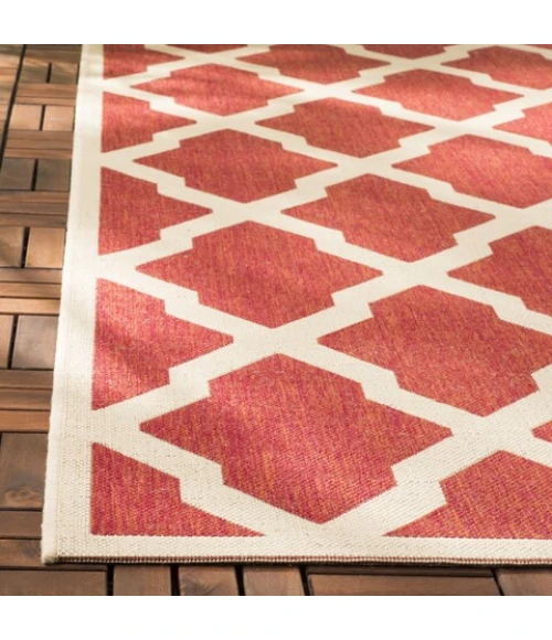 Safavieh Beach House BHS122 Red / Creme 6'-7" X 6'-7" Round Area Rug