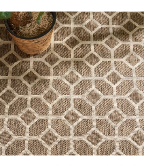 Safavieh Beach House BHS127 Beige / Cream 6'-7" X 6'-7" Round Area Rug