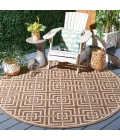 Safavieh Beach House BHS128 Beige / Cream 6'-7" X 6'-7" Round Area Rug