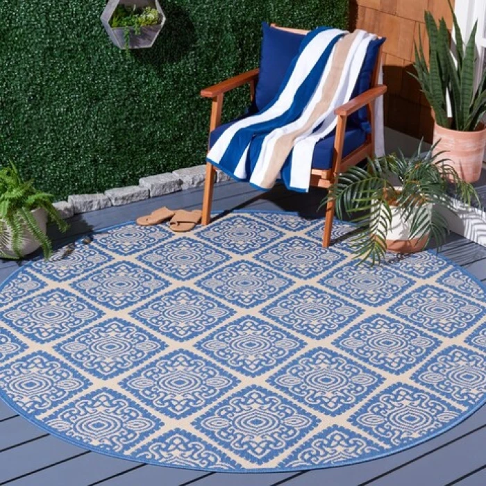 Safavieh Beach House BHS132 Cream / Blue 6'-7" X 6'-7" Round Area Rug