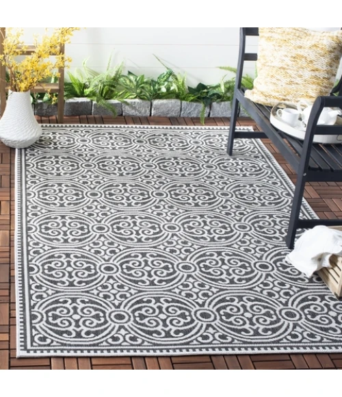 Safavieh Beach House BHS134 Light Grey / Charcoal 4' X 6' Rectangle Area Rug