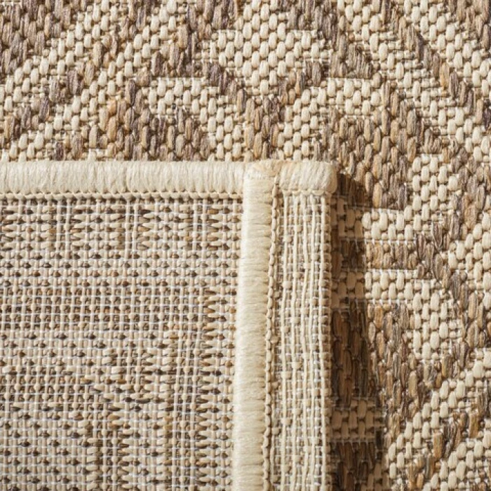 Safavieh Beach House BHS134 Cream / Beige 6'-7" X 6'-7" Round Area Rug