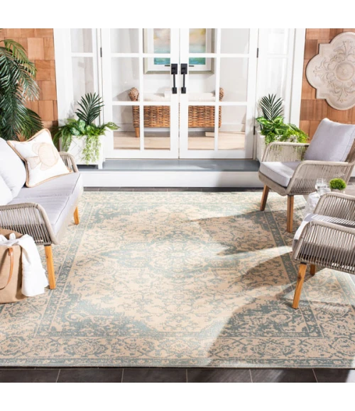 Safavieh Beach House BHS137 Cream / Aqua 8' X 10' Rectangle Area Rug