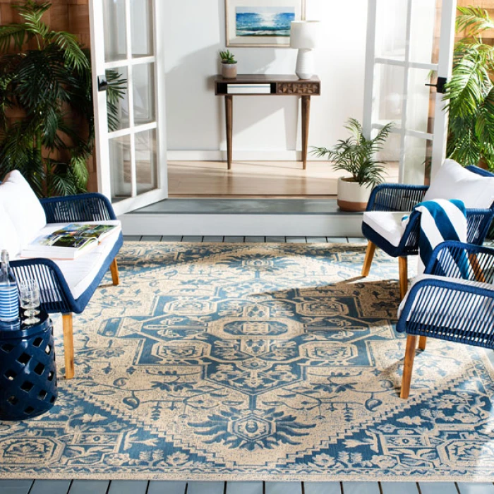 Safavieh Beach House BHS138 Blue / Creme 8' X 10' Rectangle Area Rug