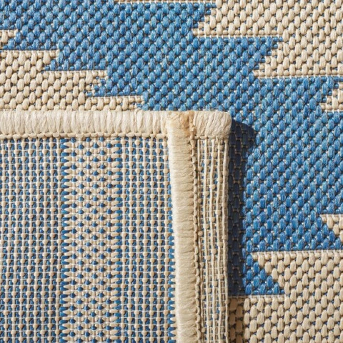 Safavieh Beach House BHS171 Blue / Creme 6'-7" X 6'-7" Square Area Rug