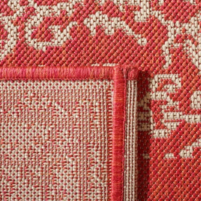 Safavieh Beach House BHS180 Red / Creme 2'-2" X 8' Runner Area Rug