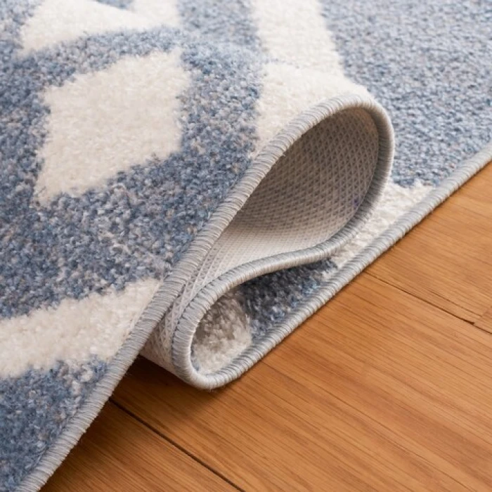 Safavieh Blair Washable BLR228 Blue / Ivory 6'-7" X 6'-7" Square Area Rug