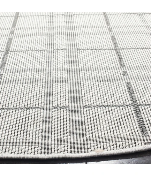 Safavieh Bermuda BMU803 Ivory / Grey 5'-3" X 5'-3" Square Area Rug