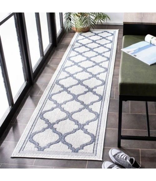 Safavieh Bermuda BMU810 Ivory / Charcoal 2' X 8' Runner Area Rug