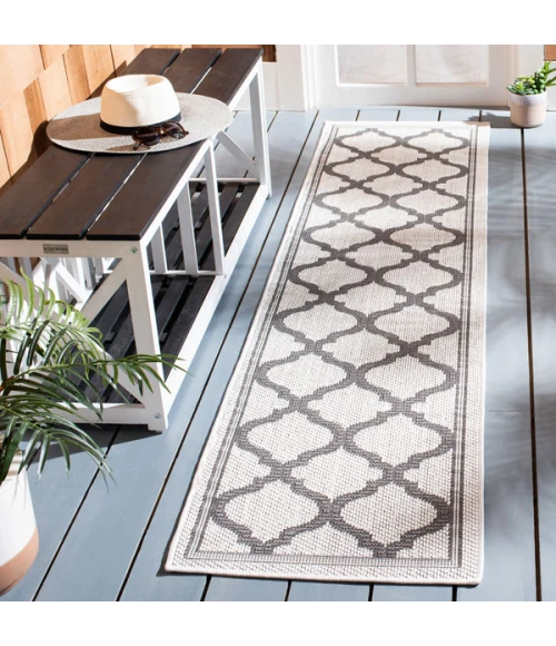 Safavieh Bermuda BMU810 Ivory / Grey 2' X 8' Runner Area Rug