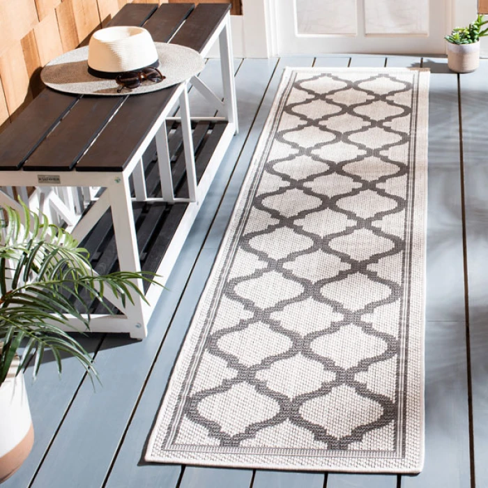 Safavieh Bermuda BMU810 Ivory / Grey 2' X 8' Runner Area Rug