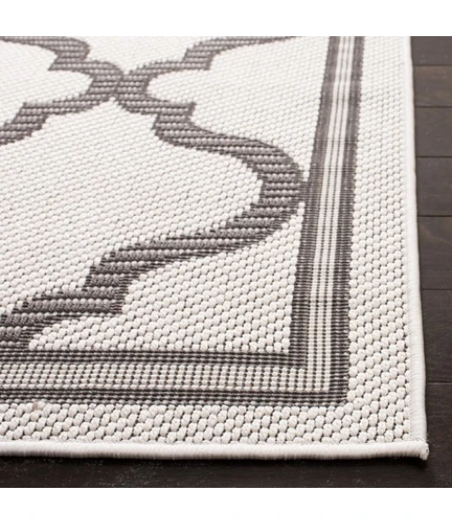 Safavieh Bermuda BMU810 Ivory / Grey 2' X 8' Runner Area Rug