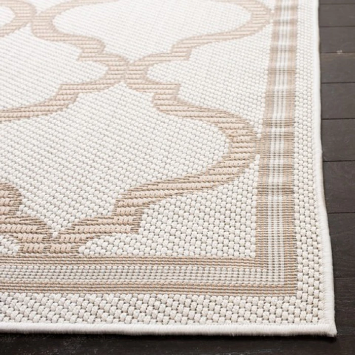Safavieh Bermuda BMU810 Ivory / Beige 2' X 4' Accent Area Rug