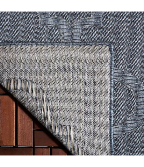 Safavieh Bermuda BMU810 Navy 6'-7" X 6'-7" Square Area Rug