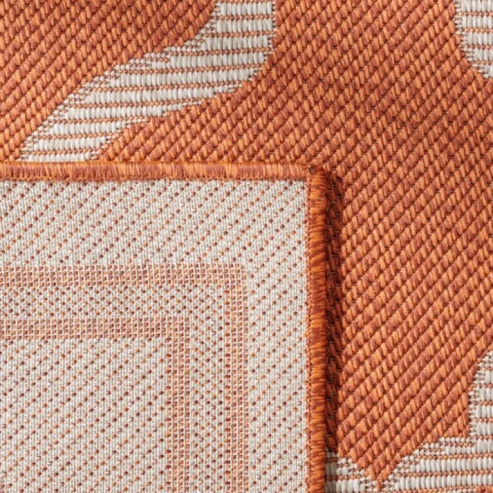 Safavieh Bermuda BMU810 Rust / Ivory 4' X 6' Rectangle Area Rug